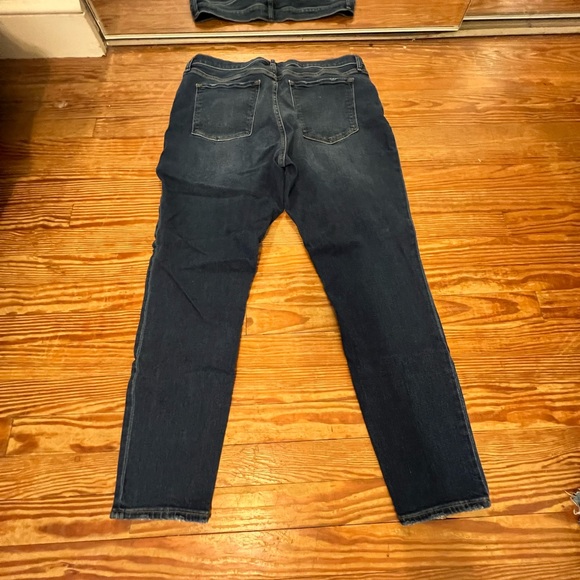 Jeans - Picture 3 of 3